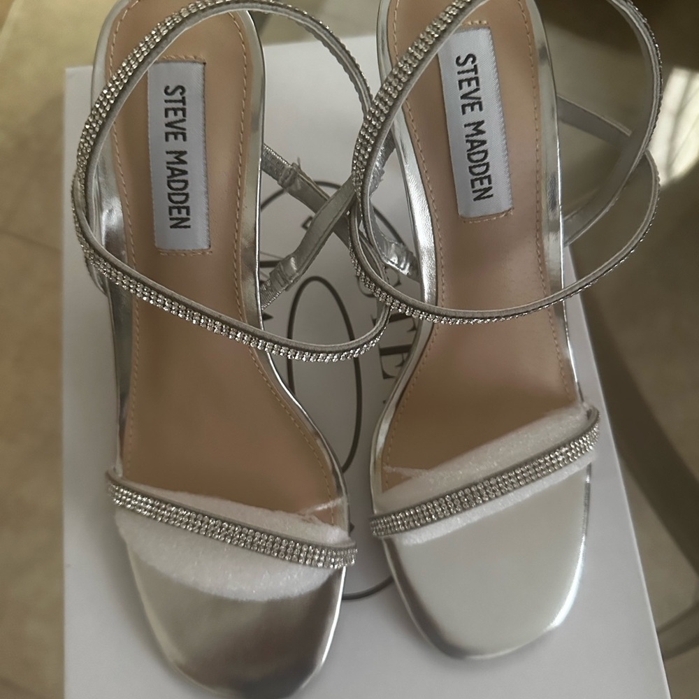 Steve Madden Silver Strappy Sandals